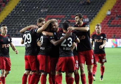 GÖSTERİN KENDİNİZİ 