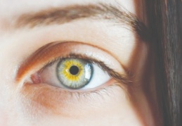 Göz muayenesi birçok hastalığı önceden haber veriyor