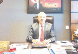 Gözetmen ve öğrenciler büyük bir tehlikeye atıldı