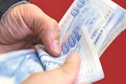 Gözler, yeni asgari ücrete çevrildi