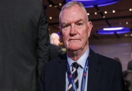 Greg Clarke: 'Bu sezonu bitiremeyebiliriz'