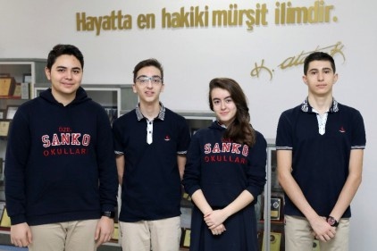 &#8216;GSLMUN&#8217;20 Konferansı&#8217;ndan üç ödülle döndüler