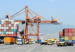“Güçlü ihracat Türkiye’nin büyümesini iteledi”