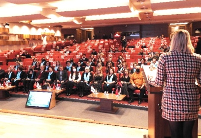 “Güçlü ve başarılı kadınların tüm kadınlarımıza örnek olmasını istiyoruz”