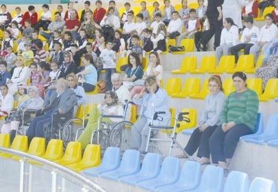 Güçsüzler Yurdu sakinleri, fok evinde gösteri izledi