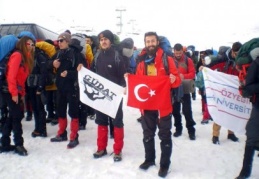 GÜDAT Erciyes’e tırmandı
