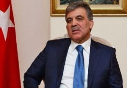 Gül zor durumda, tüm gözler onda