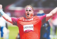 Gülle atmada Ryan Crouser, olimpiyat rekoru kırarak altın madalya kazandı