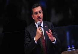 Gümrük ve Ticaret Bakanı Tüfenkci: 'Hapur Sınır Kapısı'nda şu anda kapatma yok'