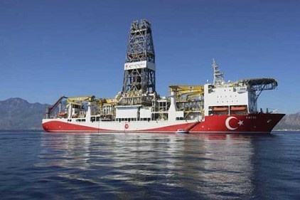 Güney Kıbrıs&#039;tan, Türkiye&#039;nin sondaj gemisi için tutuklama kararı