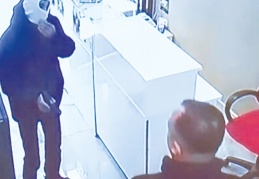 Güpegündüz silahlı kuyumcu soygunu girişiminde bulunan şahıs tutuklandı