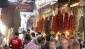 Gurbetçi vatandaşlar, çarşı esnafının yüzünü güldürdü
