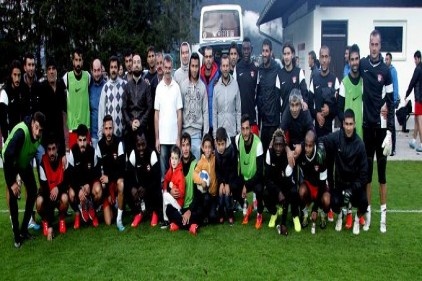 Gurbetçiler Gaziantepspor&#8217;u yalnız bırakmadı