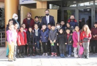 Güvenevler Çocuk Kütüphanesi’nde bir kütüphane ve kafe oluşturuldu