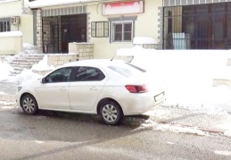 Haber alınamayan şahıs bıçaklanarak öldürülmüş halde bulundu