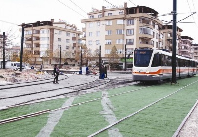 Hafif Raylı Sistem İbrahimli 3. Etap hattı çalışmaları tamamlanmak üzere