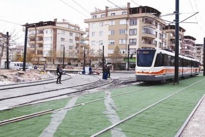 Hafif Raylı Sistem İbrahimli 3. Etap hattı çalışmaları tamamlanmak üzere