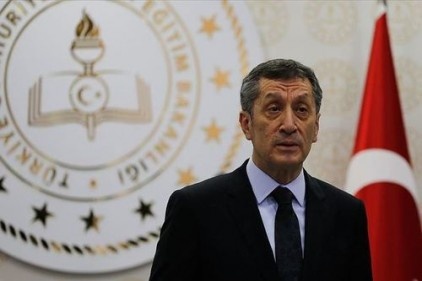 Haftalık ders programları internet ve televizyon ekranlarından sunulacak