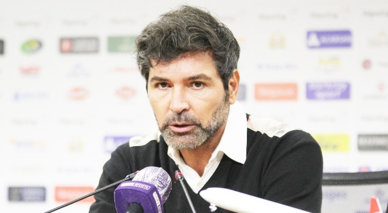 Hakan Kutlu: "Hakem de hata yapabilir, futbol hatalar oyunudur"