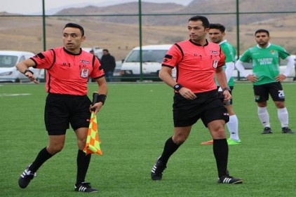 Hakeme kafa attı 13 maç ceza aldı 