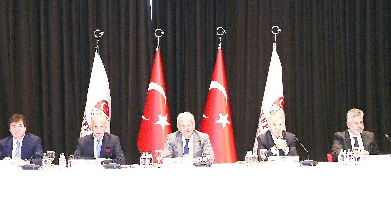 Hakemlik sistemine güven duyulmuyor