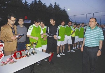 Halı saha Futbol turnuvası Optimalspor’un şampiyon olması ile sonuçlandı
