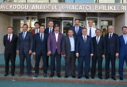 Halı tasarımını tercih edeceklere asgari ücretin yarısı oranında burs