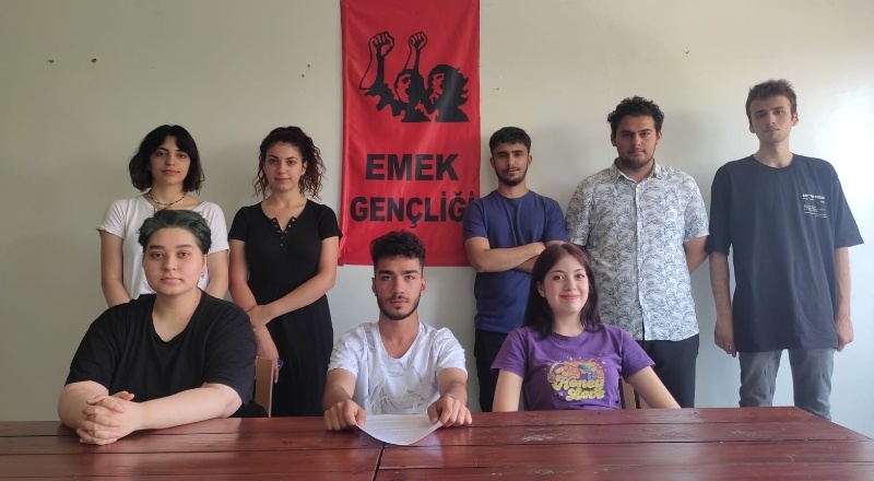 Halk ekmekleri meslek liselilere ürettirme planından vazgeçilmeli