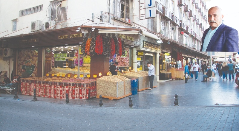 Halk, her geçen gün yoksullaşıyor