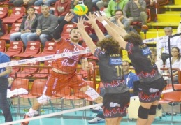 Halkbank’ta hedef Tours