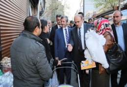 Halkımız ve ekibimizle birlikte çalışıyoruz