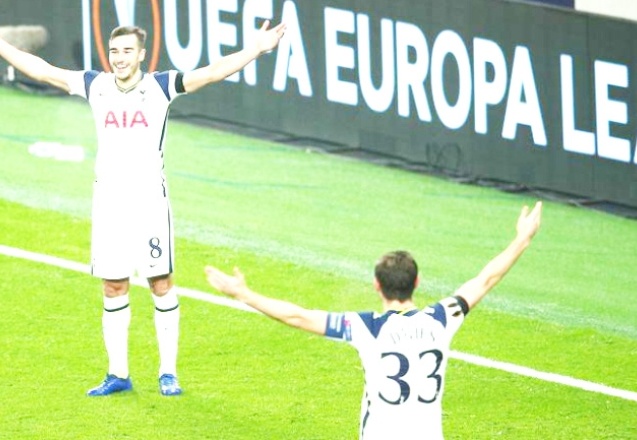 Harry Winks'in 50 metreden attığı gol, UEFA Avrupa Ligi'nde geceye damga vurdu!
