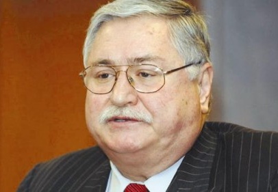 Hasan Celal Güzel Adana'da rahatsızlandı