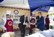 Hasan Kalyoncu Üniversitesi’nde aşure ikramı yapıldı