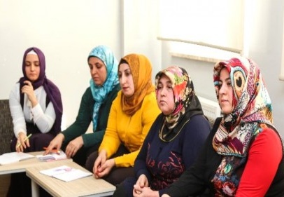 ‘Hasta Kabul Kursu’na katılanlar 6 ay eğitimi görecek 