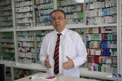 ‘Hastaların ilaç bulamayız endişesini bertaraf etmek lazım’