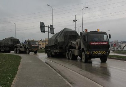 Hatay ile Kilis’e askeri sevkıyat sürüyor