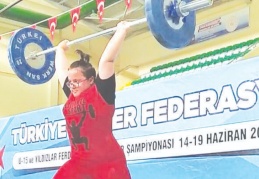 Hatice Kılıç, Türkiye şampiyonu oldu