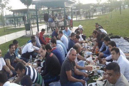 Havalimanı personeli, Alleben Göleti&#8217;nde iftar yaptı