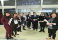 Havalimanındaki kadınlar da unutulmadı