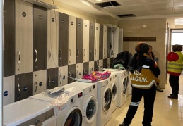 Havuzlar, duş ve hamama dönüştürülüyor, çamaşırhaneler kuruluyor