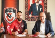 Haydar Yılmaz resmi sözleşmeyi imzaladı