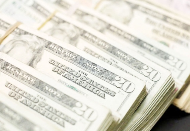 Hazine 2027 vadeli tahville 2 milyar dolar borçlandı