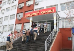 Hazine arazisini satan çete çökertildi