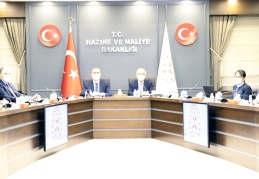 Hazine ve Maliye Bakanı Elvan ile Adalet Bakanı Gül, MÜSİAD yönetimiyle bir araya geldi