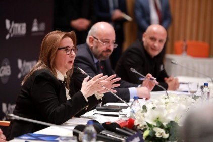 'Hazır giyim ve tekstil sektöründe istihdam 1 milyon kişiyi aştı'