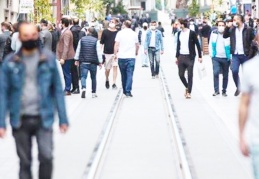 Haziran ayı başına kadar kafe ve restoranlar saat 20.00'de kapanacak