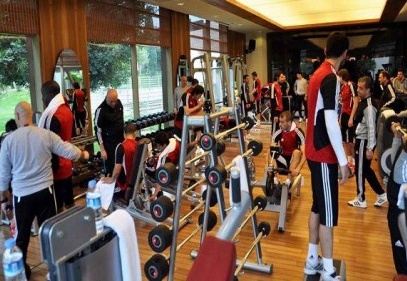 Hazırlıklar salonda yapıldı 