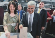 HDP kongresinde Buldan ve Sancar yeniden eş başkan seçildi
