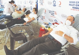 “Hedefimiz yeni bir rekor kırarak, kan ihtiyacını karşılamak”